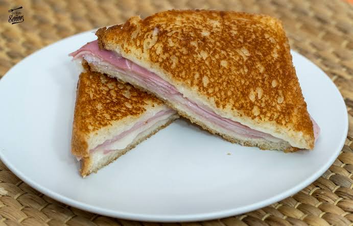 sandwich de jamon